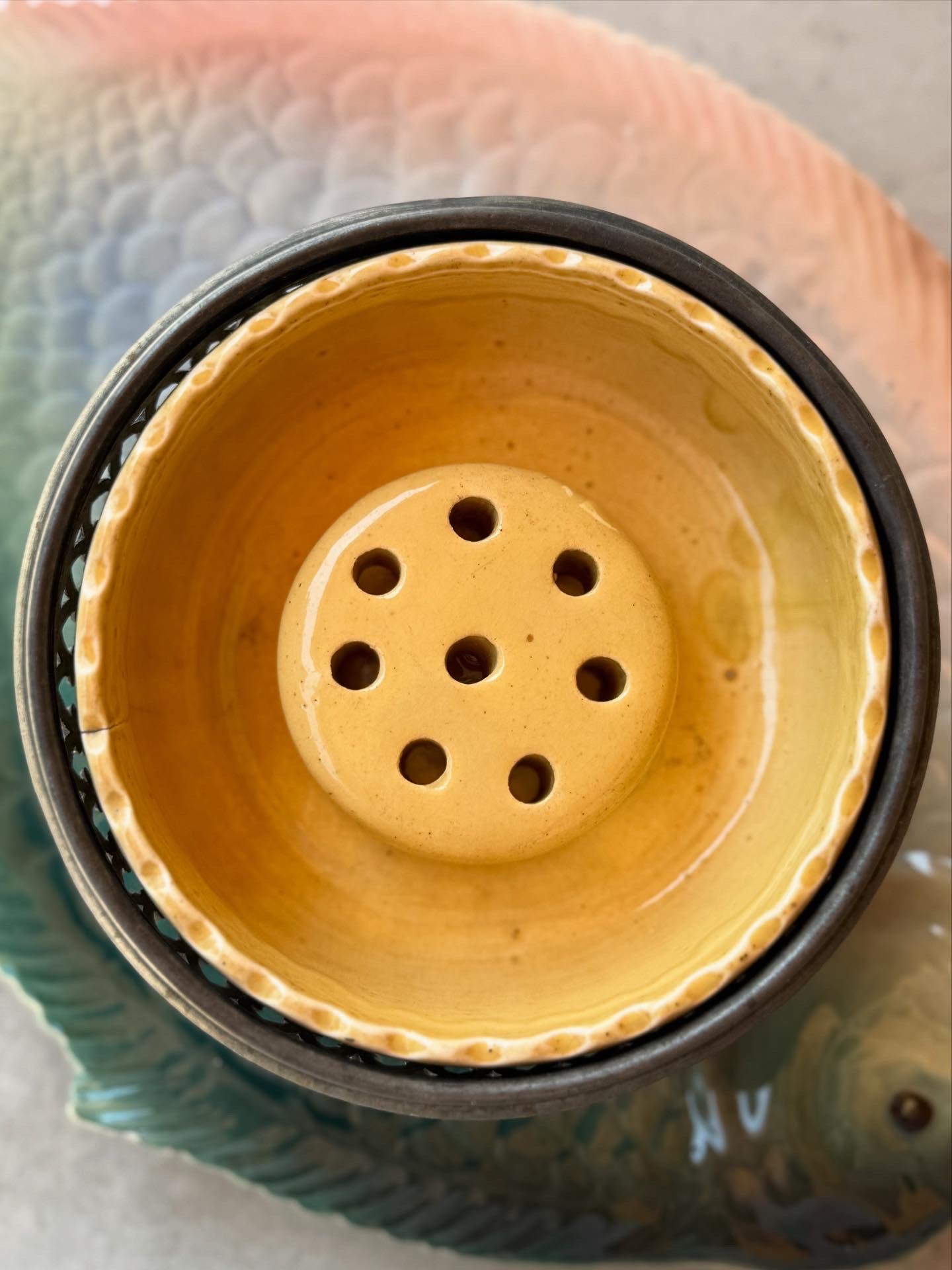 Weller Console Set w/ Original Frog & Liner