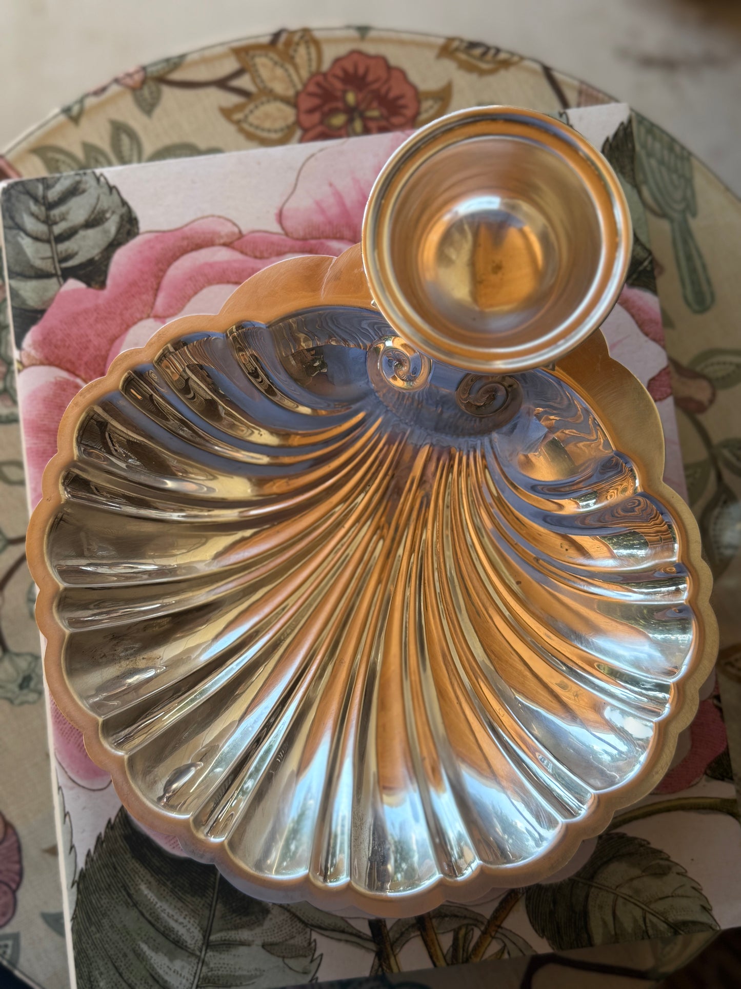 Silver-Plated Shell Server