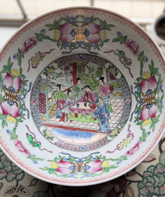 Famille Rose Court Scene Bowl